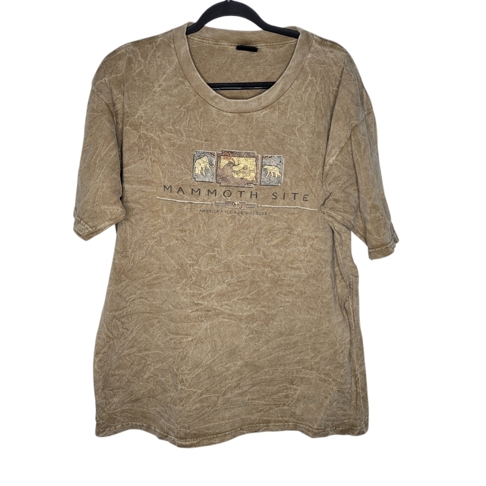 Vintage 90s Mammoth Site Museum Hot Springs South Dakota Graphic T-Shirt Brown